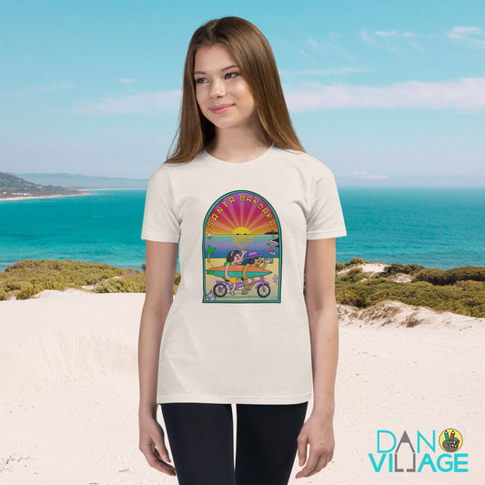 Illustrated California beach kids tee with ocean, beach cruisers and surfboards