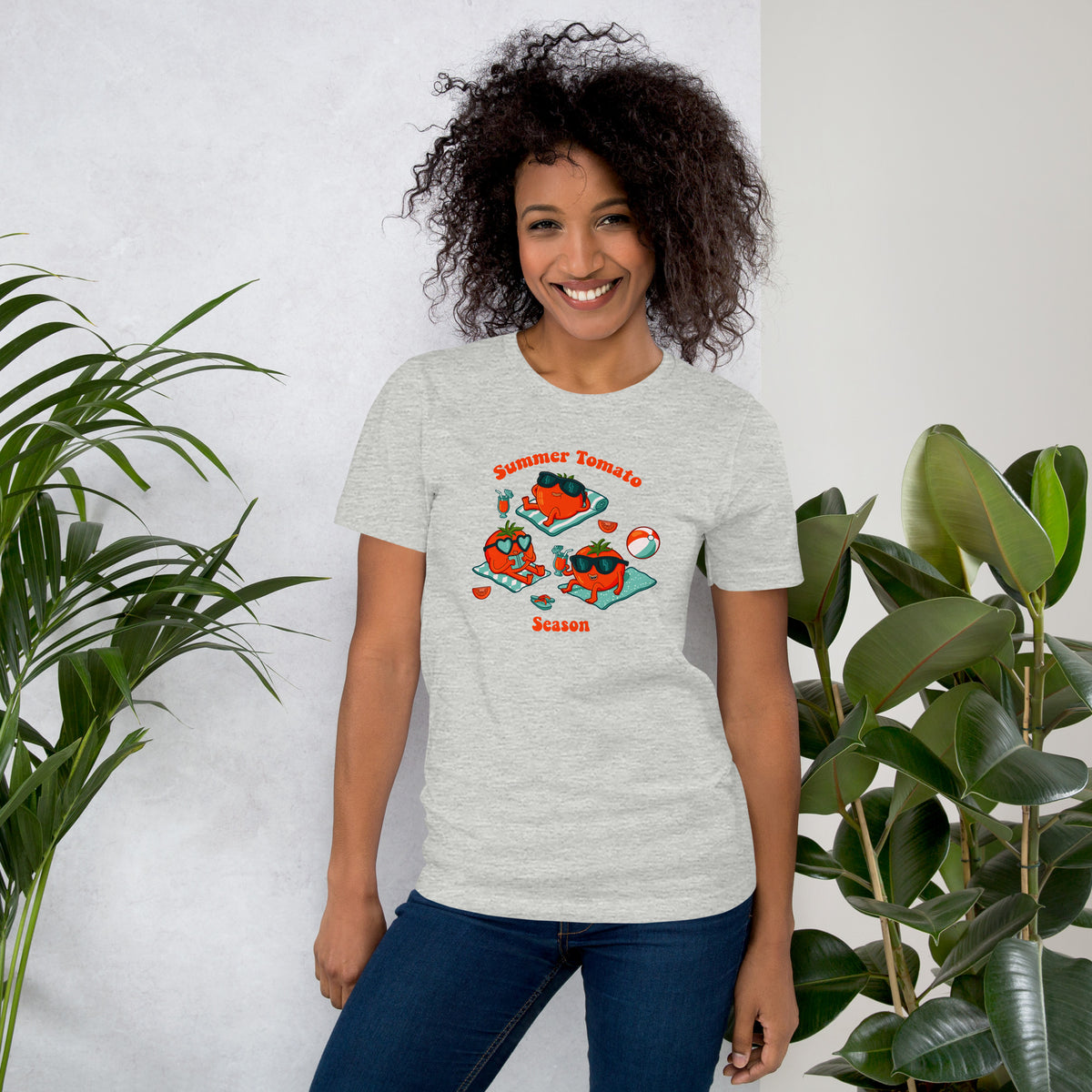 Hand-drawn tomato season graphic tee for cooks, gardeners and market regulars