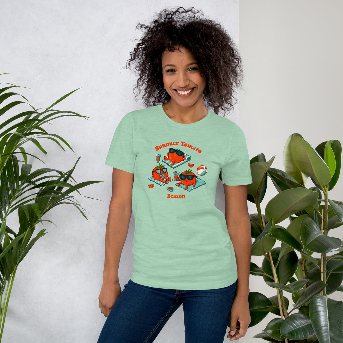Original summer tomato illustration by Daniel Sulzberg on a comfortable everyday tee