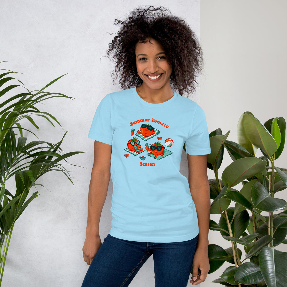 Illustrated food art t-shirt for anyone who eats tomatoes like an apple