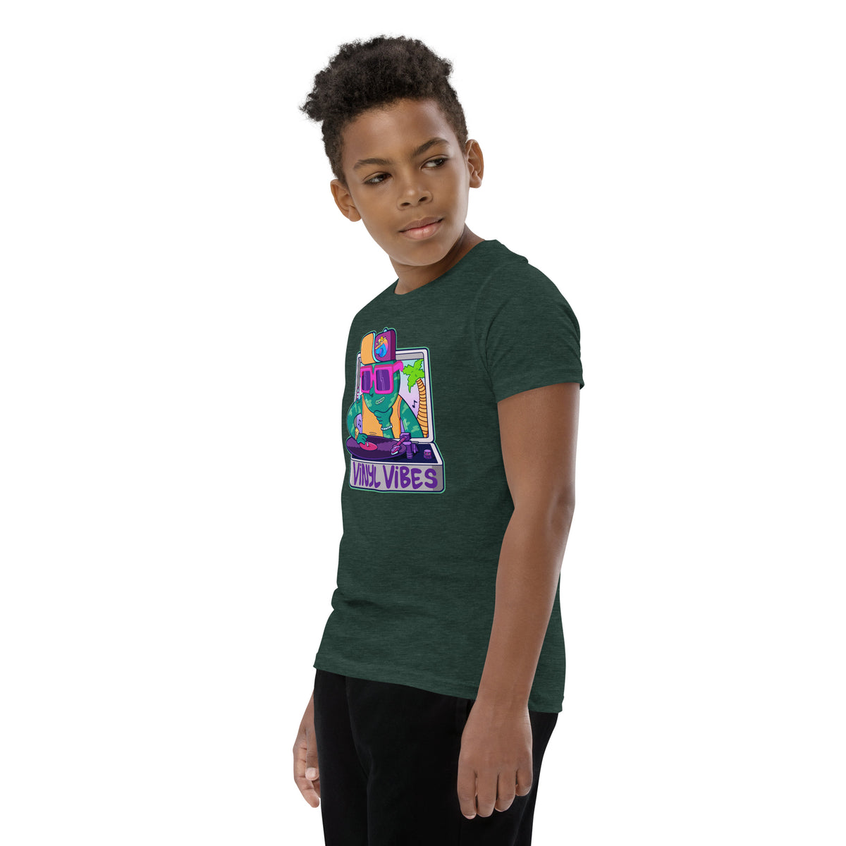 Kids music tee featuring a bold turntable design by Santa Barbara illustrator Daniel Sulzberg