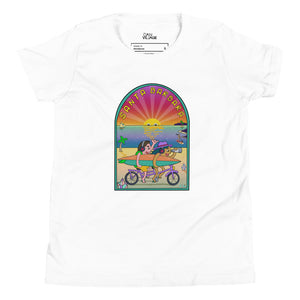 Santa Barbara Life California Sunset bikes Surfing ocean and beach happy bright  Youth Short Sleeve T-Shirt